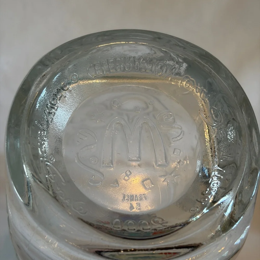 *VINTAGE* McDonald's Walt Disney World 2000 Celebration Collectable Glass ~ NEW